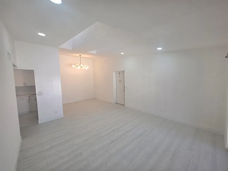 205 Foxtail Dr #G3 — Photo 2