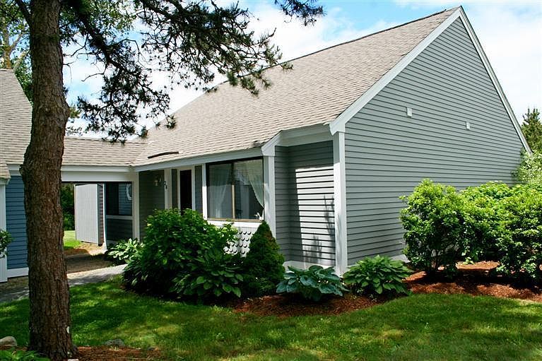 1st image of 28 Middlecott Lane #28