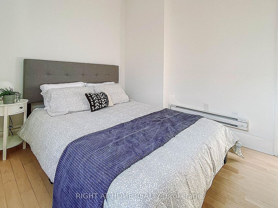 1st image of 111 Gladstone Ave #2