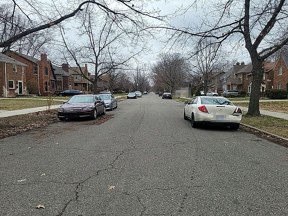 4th image of 4300 Kensington Ave