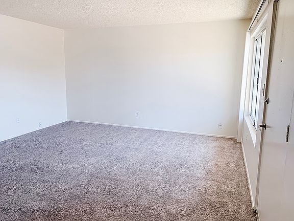 2nd image of 2677 Melbourne Dr APT 2L