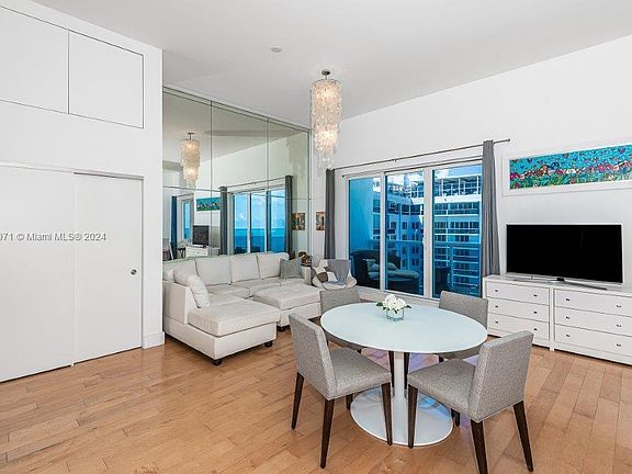 4th image of 2301 Collins Ave APT 1618