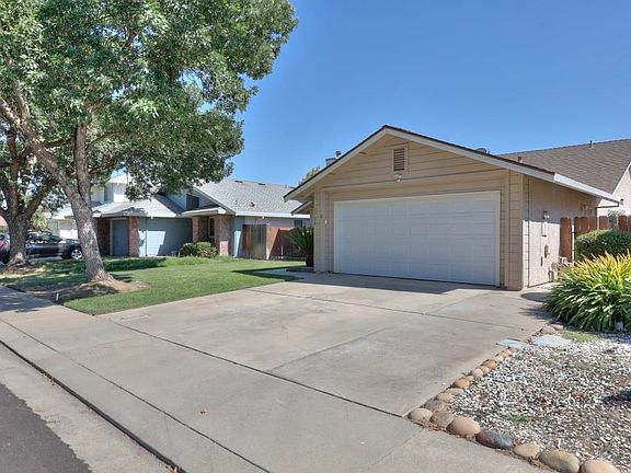 4th image of 1728 Nighthawk Way