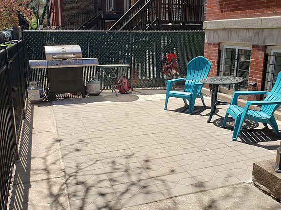 4th image of 1954 N Bissell St