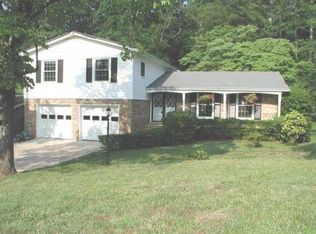 4020 Philmont Dr, Marietta, GA 30066