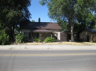 407 E 4th St, Gillette, WY 82716