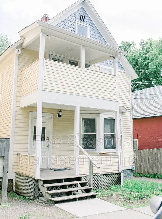 63 King St #B
