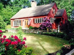 6 Oxford Rd, Hampstead, NH 03841