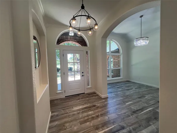 117 Cotton Rows Ln, Taylor, TX 76574