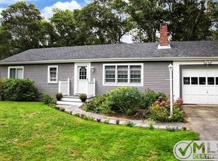 9 Lentell St, Sandwich, MA 02563
