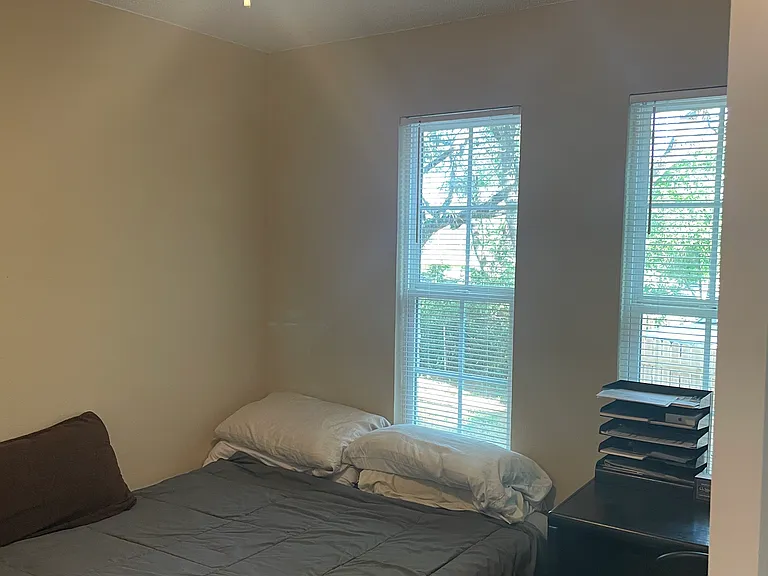 116-114 Hughson Ct — Photo 13