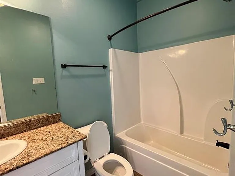9437 Redwood Lake Blvd — Photo 19
