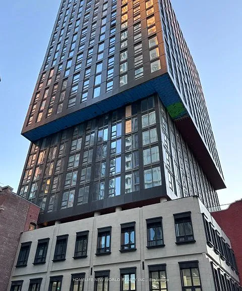 100 Queen St E #1707 — Photo 1