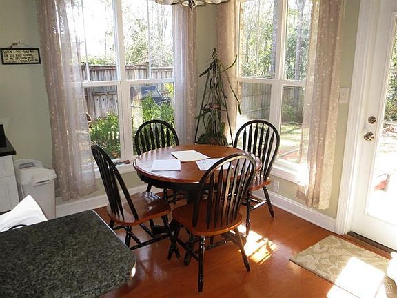 3rd image of 4908 Gorham Avenue