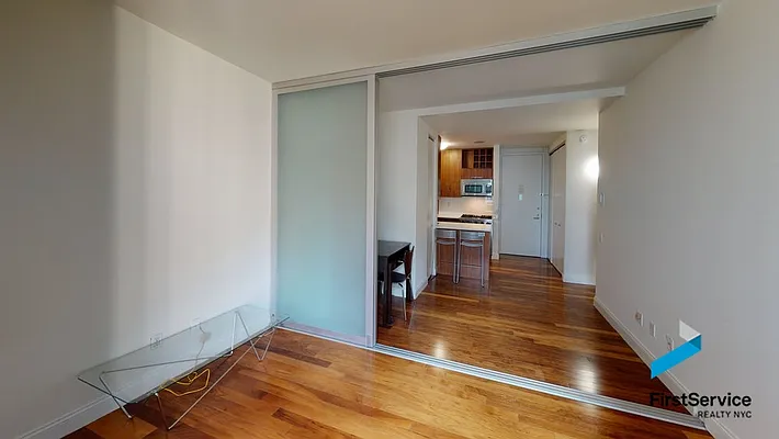 Rented by FirstService Realty (legacy) | media 27