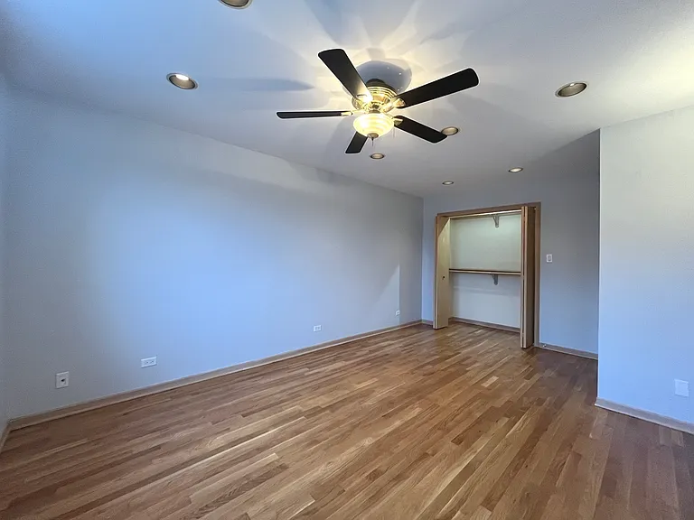 449 W 37th St #2 — Photo 15