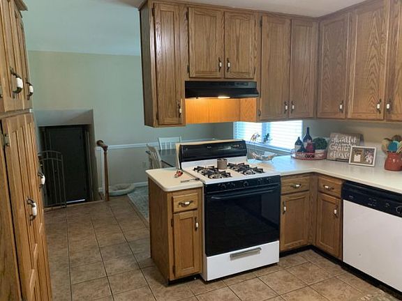5th image of 3055 Speicher Cir