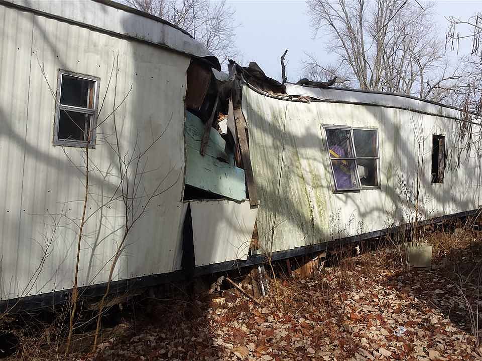 1st image of 411 W 15th St