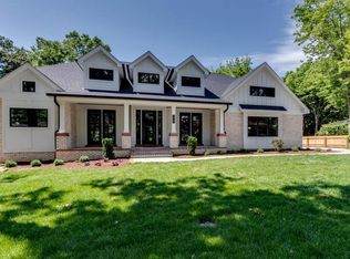 224 Oak Tree Dr, Saint Louis, MO