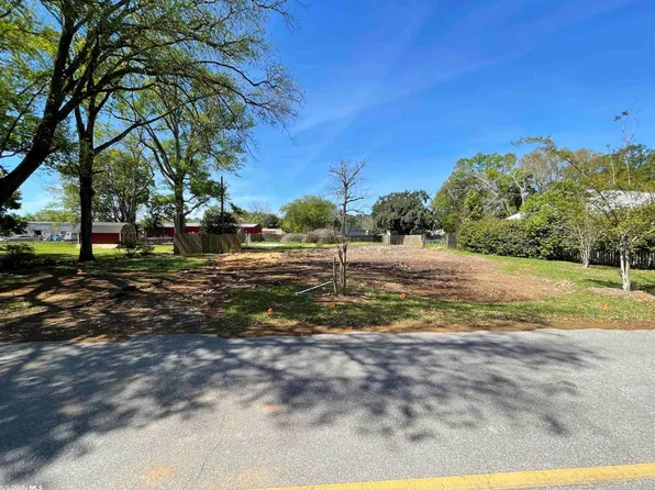 1079 N Cypress St #7&8, Loxley, AL 36551