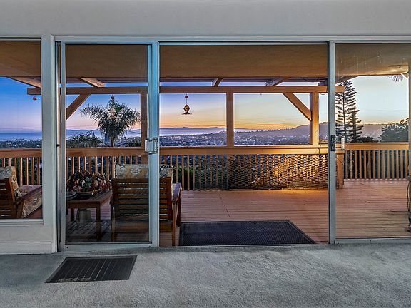 2nd image of 815 Alameda Padre Serra