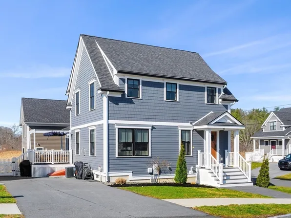 19 Doyle Dr, Newburyport, MA 01950