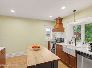 1611 E Dexter Trl, Dansville, MI 48819