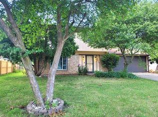 2616 W Daniel St, Champaign, IL 61821