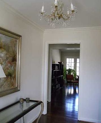 3rd image of 2638 Swiss Ln