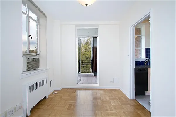 Sold by Citi Habitats | media 3