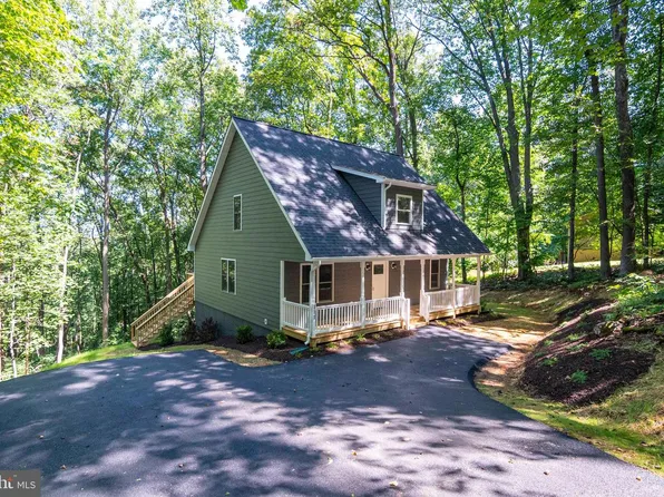 111 Bloodroot Rd, Front Royal, VA 22630
