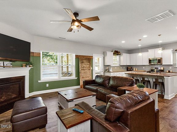 5th image of 298 Hannah Yam Ln
