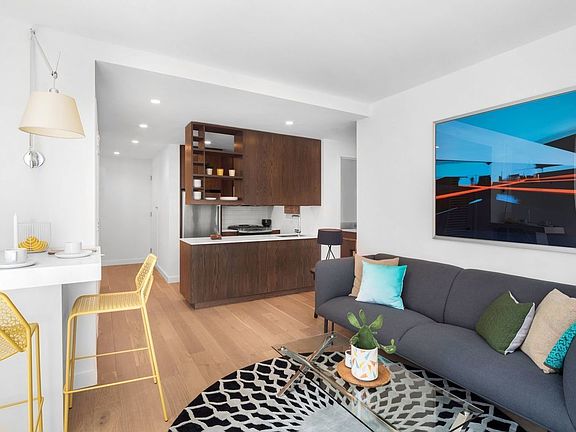 5th image of 225 E 39th St APT 23A