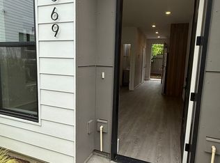 N. Drummond, Portland, OR 97217