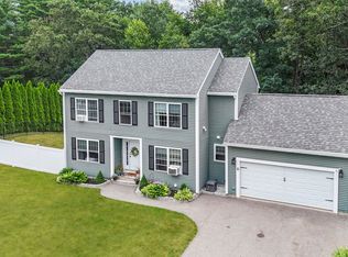 8 Cornfield Dr, Somersworth, NH 03878