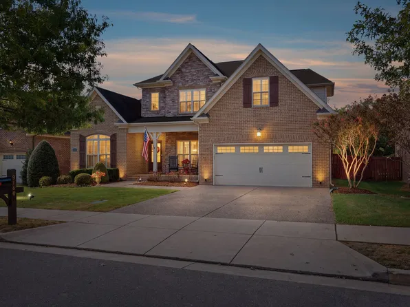 9160 Macauley Ln, Nolensville, TN 37135