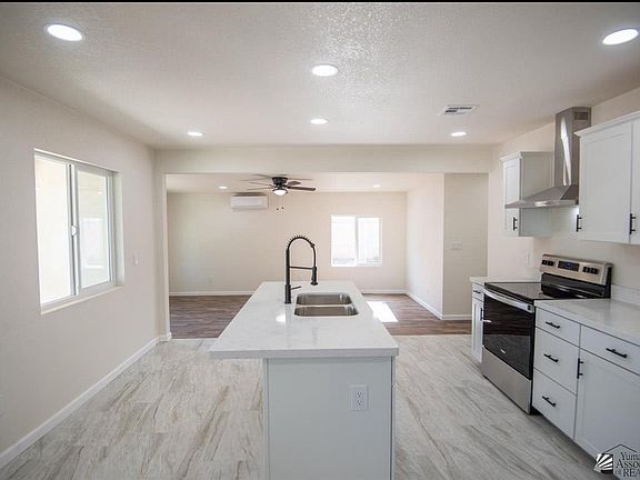 2nd image of 350 S Monte Vista Dr