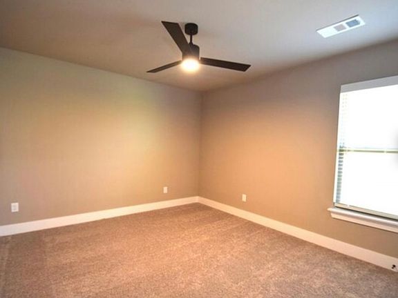 3rd image of 331 Palm St