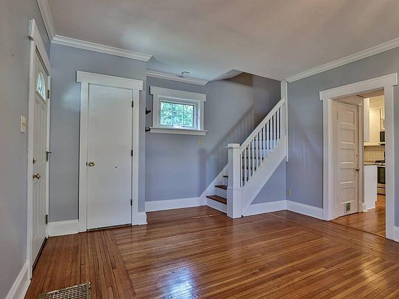 3rd image of 2784 Sarita Pl