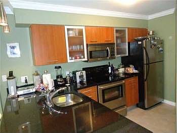 5th image of 750 NE 64th St APT B412
