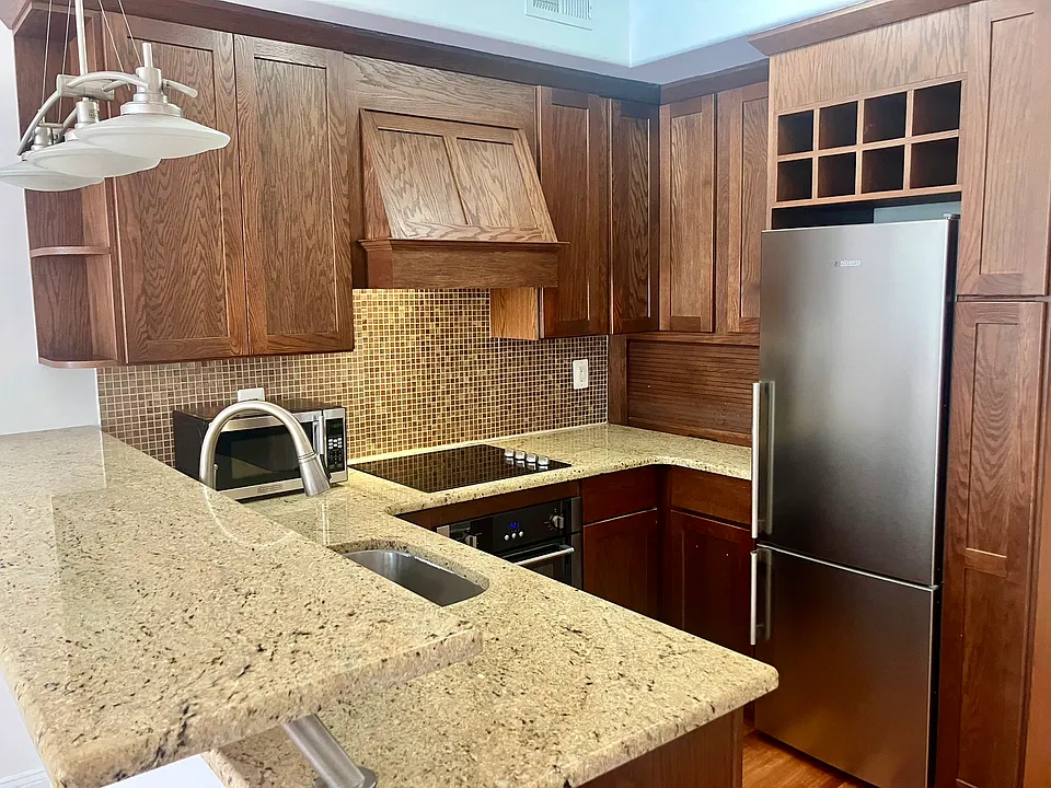 535 Florida Ave NW #2