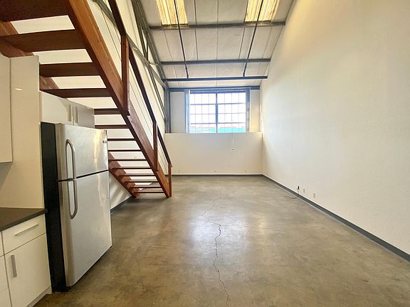 5th image of 801 Minnesota St Suite 13