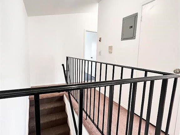 3rd image of 3672 Varian Ave Floor 2