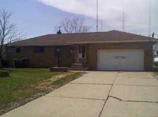 9362 Ridge Rd, North Royalton, OH 44133