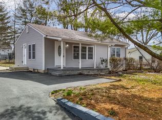 1322 Blackhorse Hill Rd, Coatesville, PA 19320