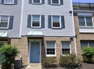 100 N Bedford St, Arlington, VA 22201