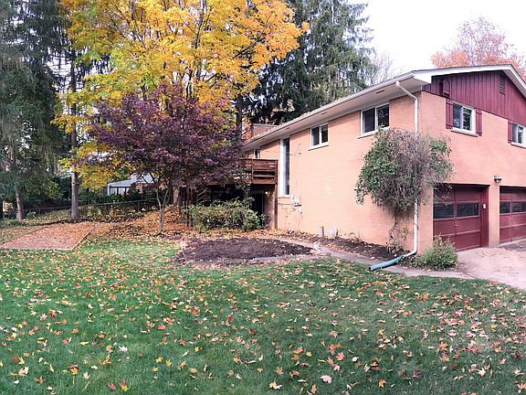 3rd image of 3556 Prestwick Ct