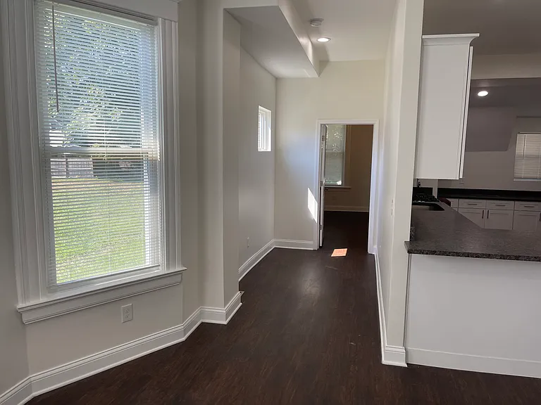 4813 Whetsel Ave #1 — Photo 4