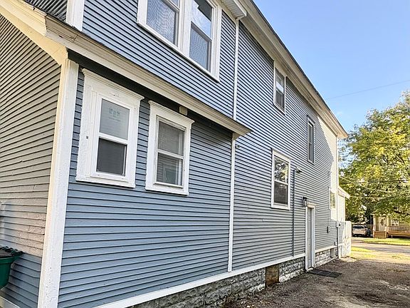 2nd image of 1232 W Michigan Ave