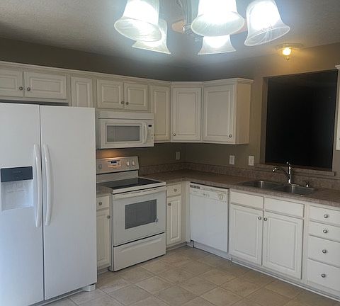 Lots of cabinets for kitchen storage